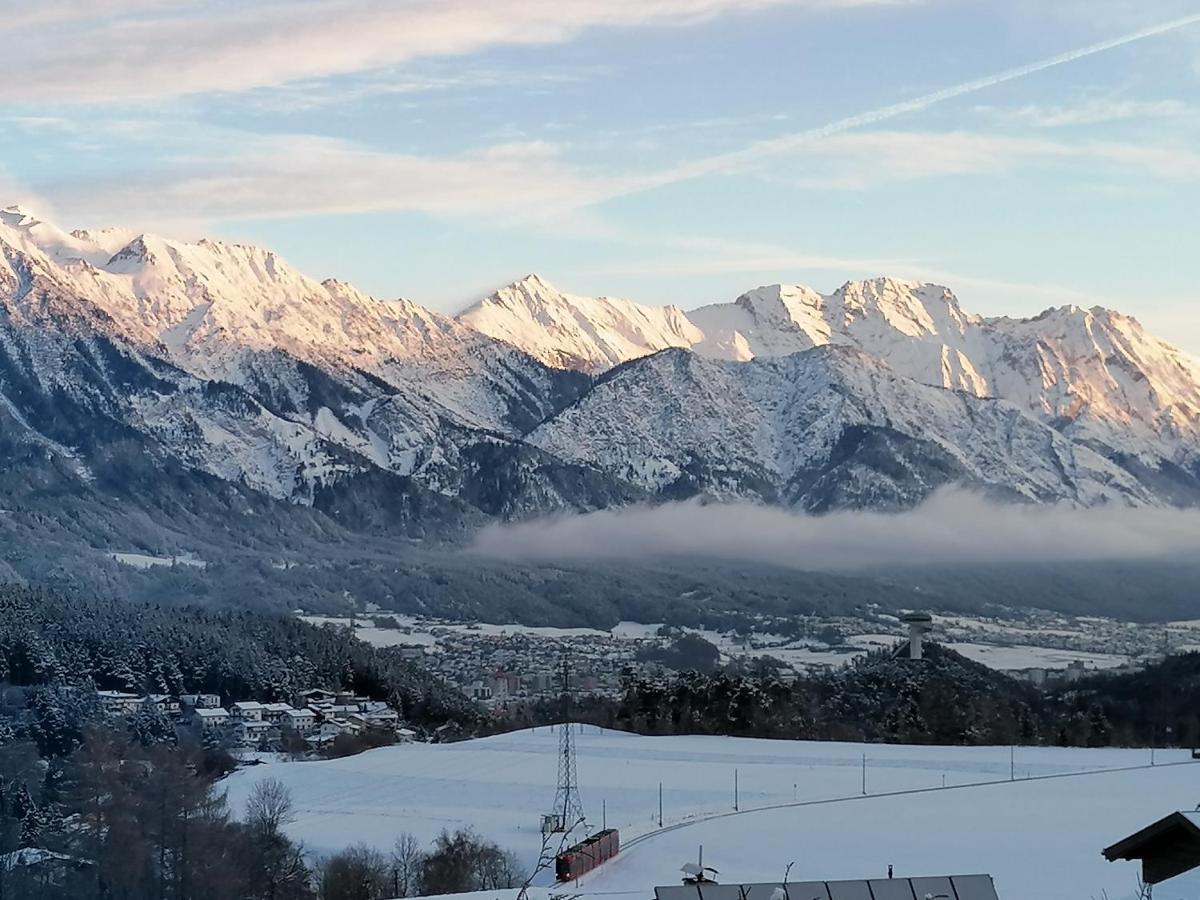Gaestehaus Alpenblick Mutters Exterior foto