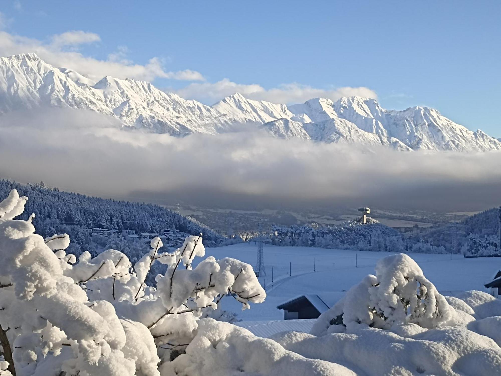 Gaestehaus Alpenblick Mutters Exterior foto
